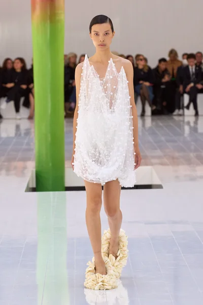 Look 52